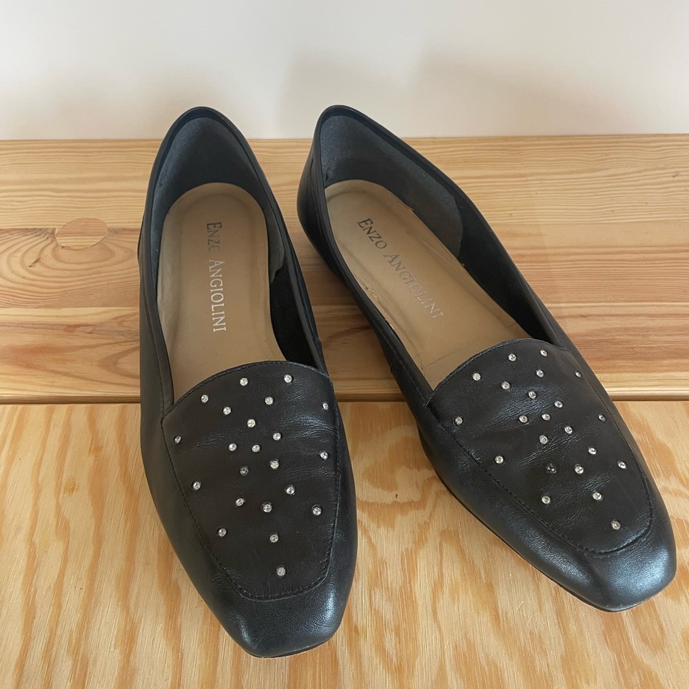 Enzo Angiolini Black leather size10 Studded crystal Loafers